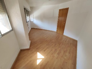 01382-0001 18