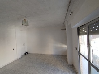 00199-0001 4