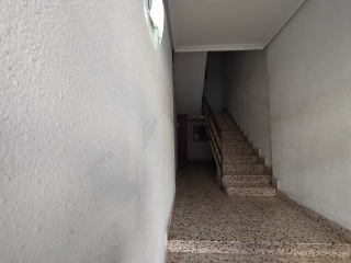 00199-0001 35