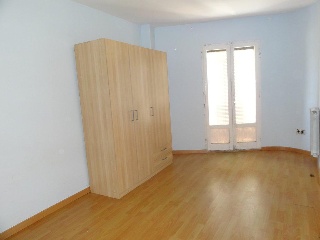 15938-0001 4