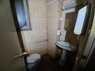 18509-0001 10