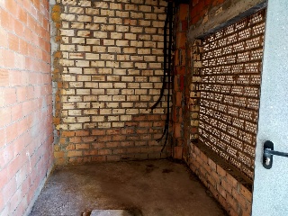 00188-0001 2