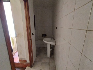 00189-0001 11