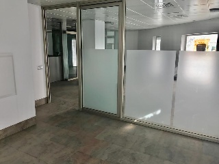08047-0001 4