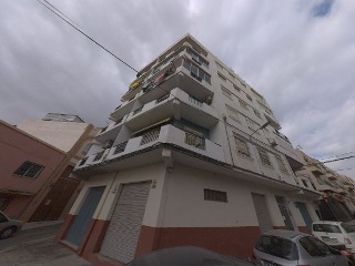 Piso en venta en Almería de 97  m²