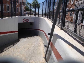 01074-0001 3