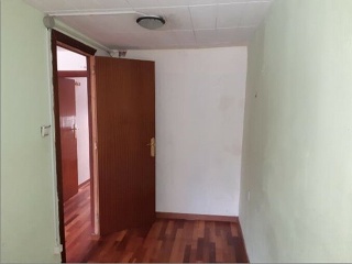 09501-0001 7