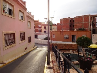 18180-0001 4