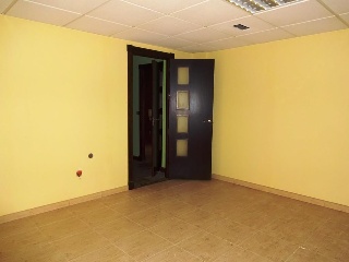 18180-0001 10