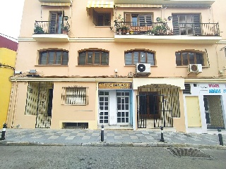 Local en venta en Algeciras de 365  m²