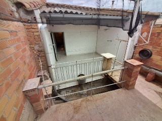 19502-0001 31