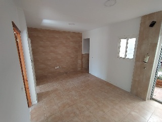 00759-0001 3