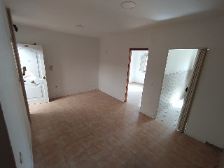 00759-0001 4