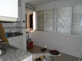 00793-0001 3