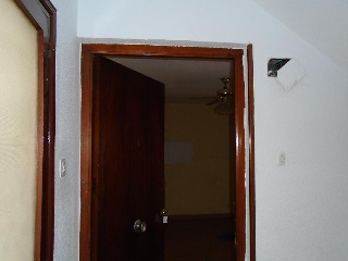 00793-0001 16