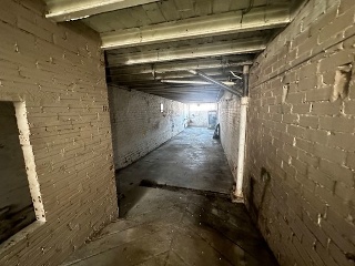 19463-0001 5