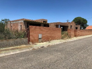 04438-0001 2