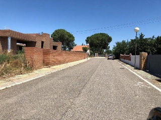 04438-0001 4