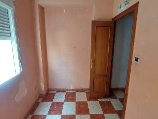 02399-0001 7