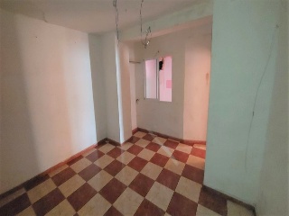02399-0001 11