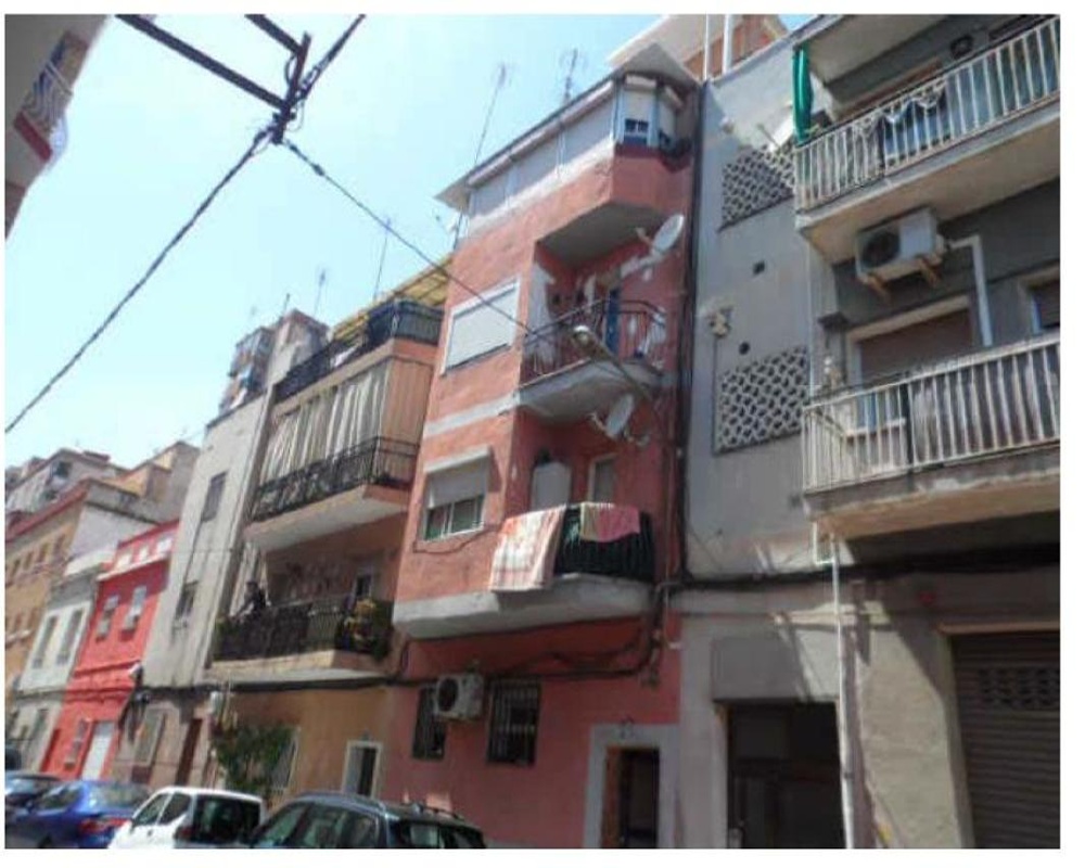 Piso en C/ Pintor Rosales, Badalona (Barcelona)