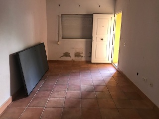 02370-0001 7