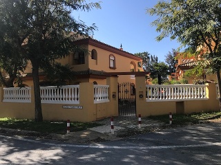 02370-0001 16