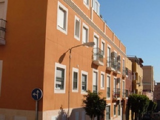 Piso en venta en Almería de 64  m²