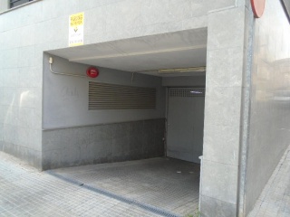 17586-0001 3