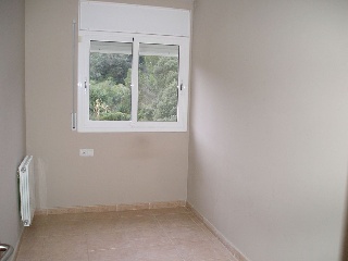 08221-0001 8