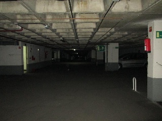Locales en C/ Carril del Conde 3