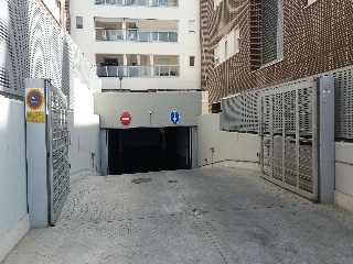 02832-0008 4