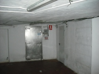 03657-0001 11