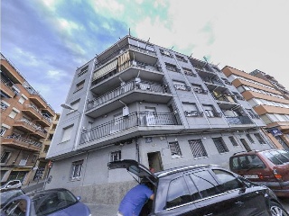 Piso en venta en Terrassa de 84  m²