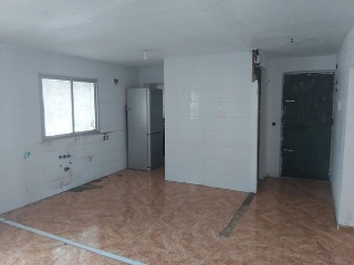 08018-0001 8