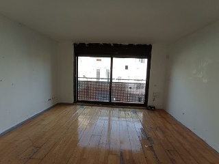 Pisos, dúplex y garajes en C/ Rafael de Casanovas, Badalona (Barcelona) 2