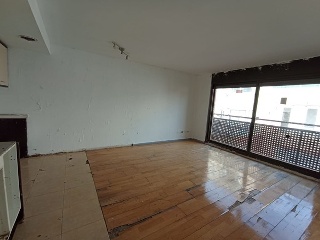 Pisos, dúplex y garajes en C/ Rafael de Casanovas, Badalona (Barcelona) 4