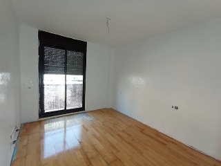 Pisos, dúplex y garajes en C/ Rafael de Casanovas, Badalona (Barcelona) 7