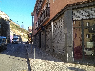 20042-0001 7