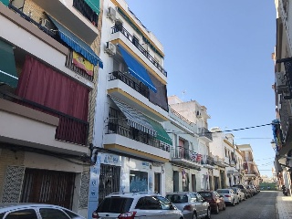 Piso en venta en Puebla Del Río de 71  m²