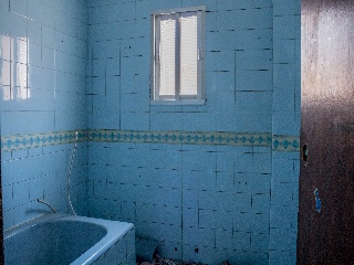 03775-0001 8