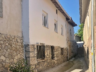 Casa adosada en C/ Barrio Río, Valle de Oca (Burgos) 5