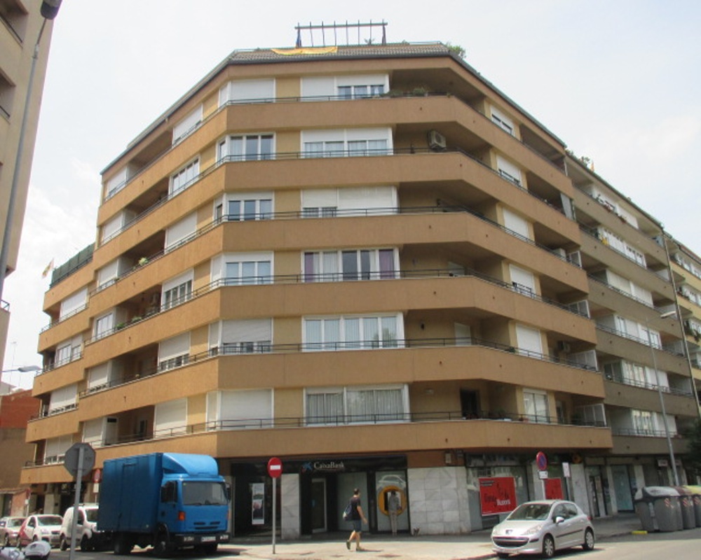 Piso en C/ María Auxiliadora, Terrassa (Barcelona)