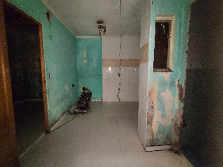 06009-0001 6
