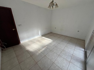 18725-0001 7