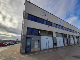 Local en venta en Alcalá De Henares de 324  m²