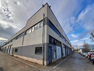 18739-0001 2