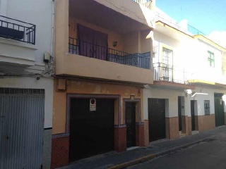Vivienda en C/ Umbrete, Sevilla 3