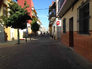 Vivienda en C/ Umbrete, Sevilla 4