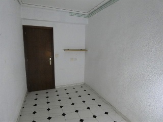 03938-0001 8